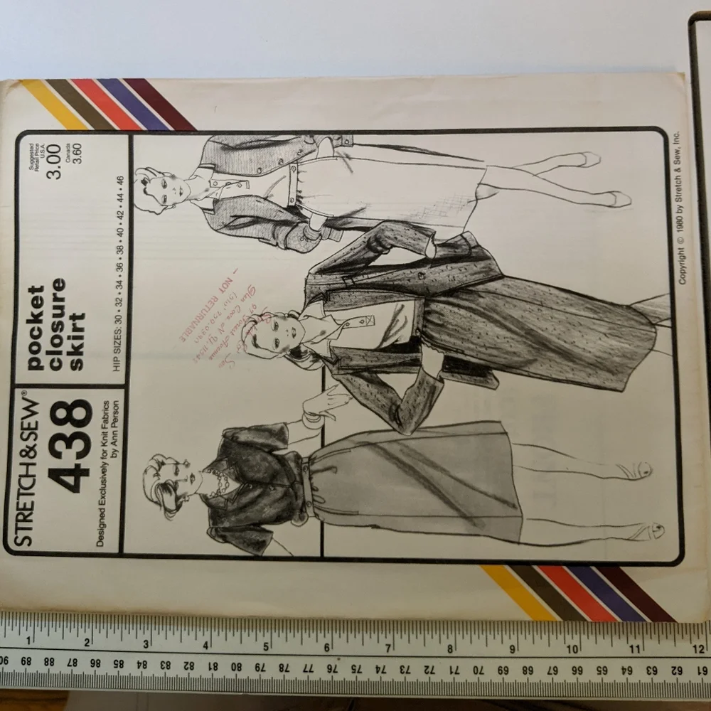 Vintage 1980 Stretch & Sew Skirt #438 Pocket closure skirt- Knit Fabric Pattern